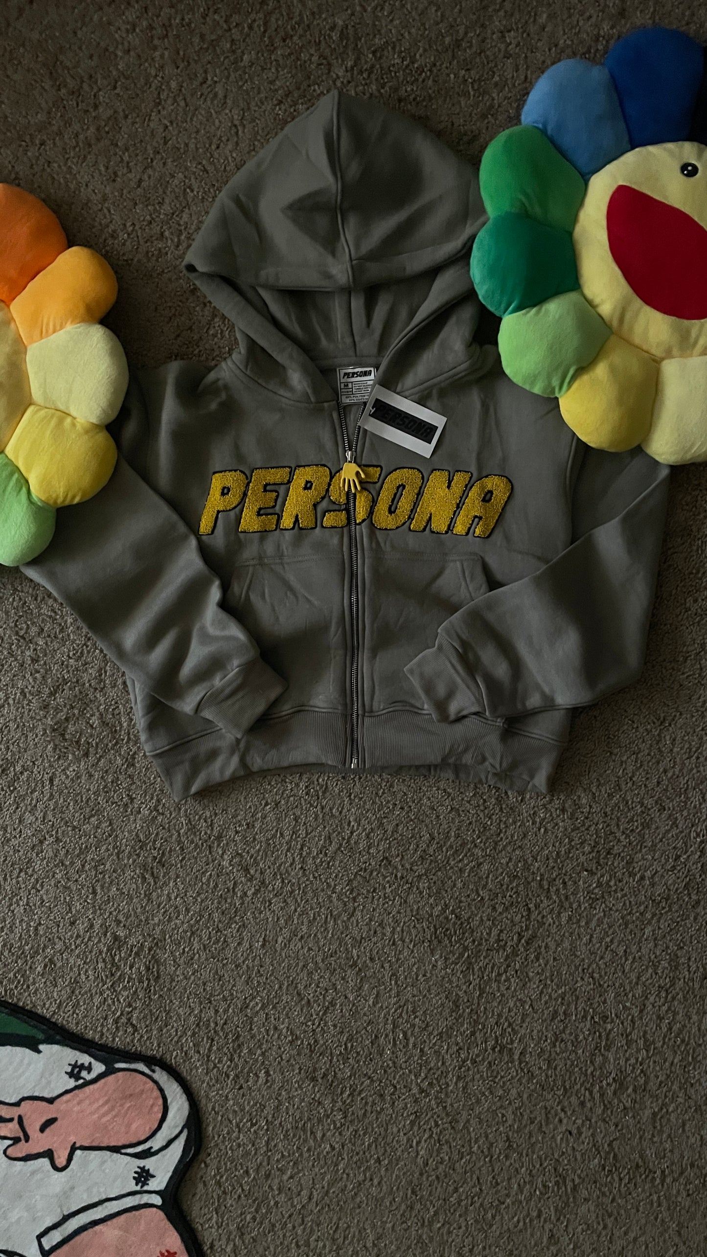 Olive Persona Zip Up 🐺 (HIGHLY RECOMMENDED GO UP A SIZE)